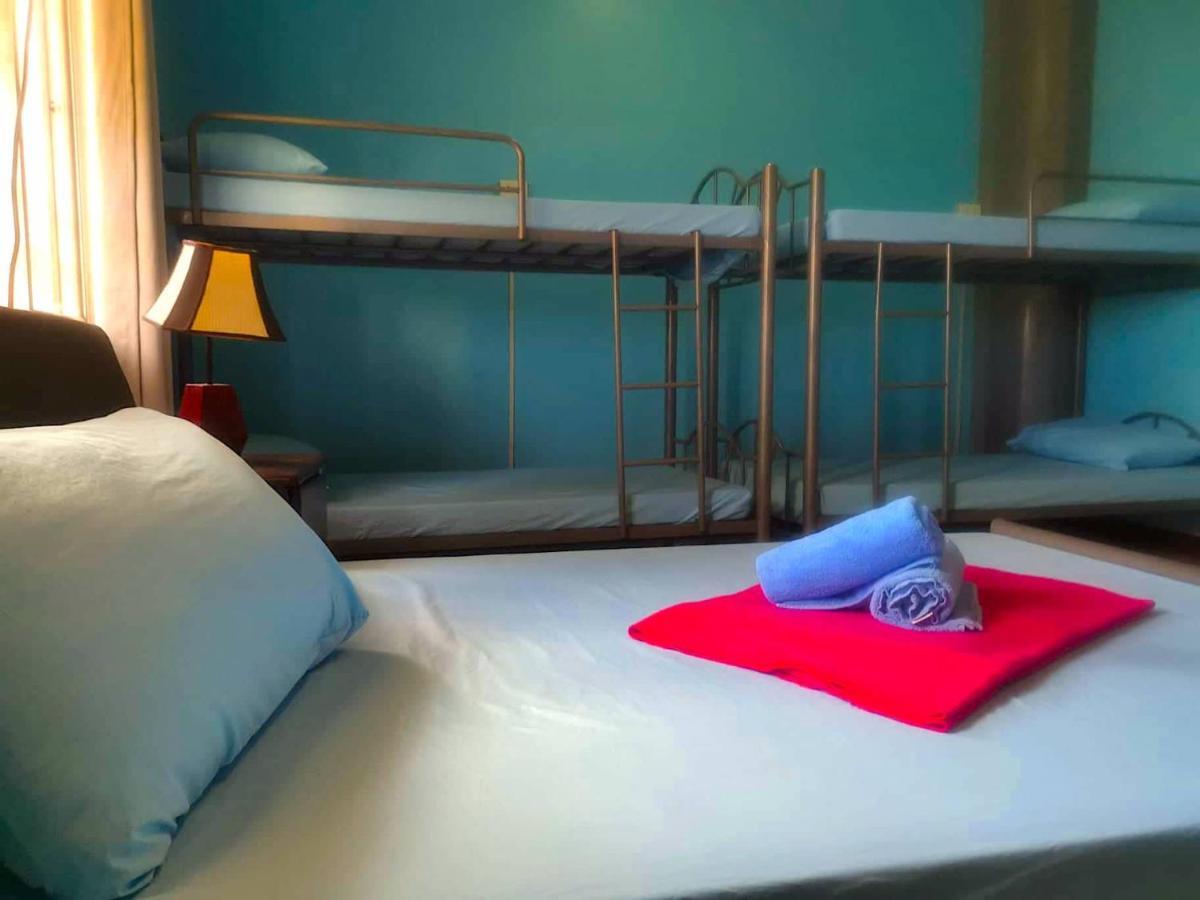 The Runway Inn - Mactan Cebu Lapu-Lapu City Exteriör bild