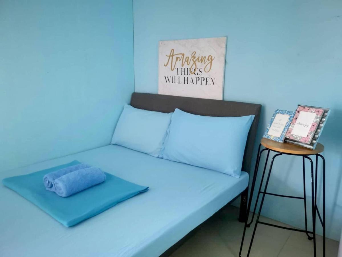 The Runway Inn - Mactan Cebu Lapu-Lapu City Exteriör bild